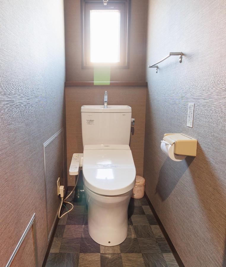 Hotel Wave大人専用 Hiroshima Exteriör bild